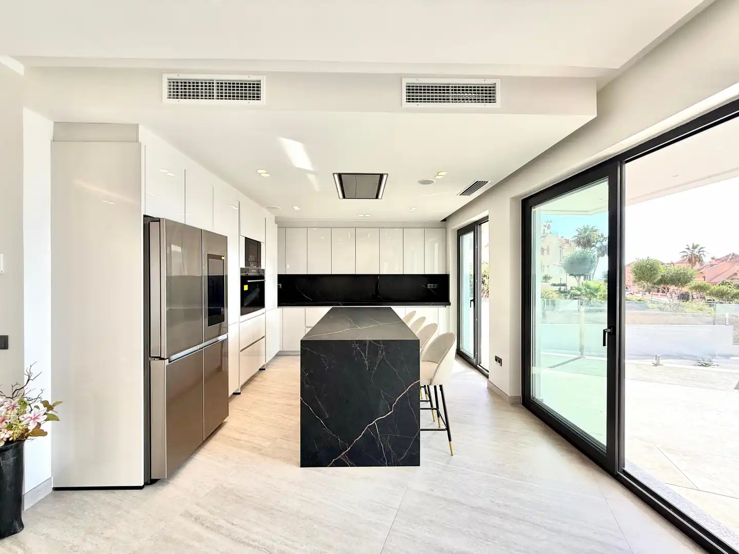 Maison avec terrasse à vendre à El Faro de Calaburra - Chaparral, imagen 3