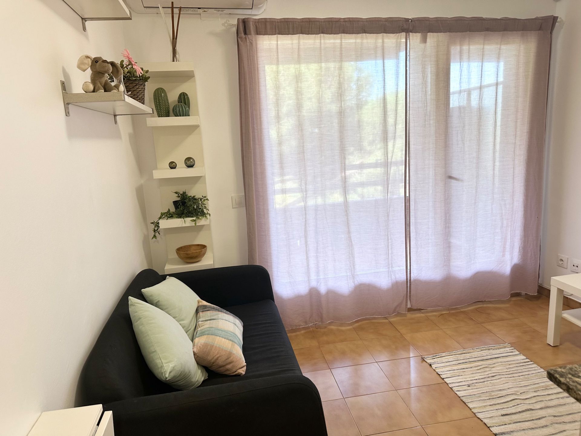 Sala d'estar de Apartament en venda en Lloret de Mar amb Aire condicionat, Moblat i Rentadora