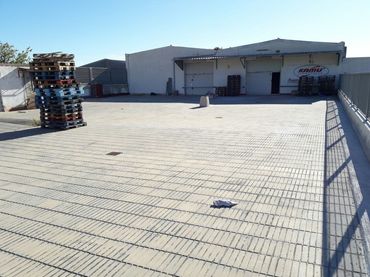 Industrial building for sale in Centre
