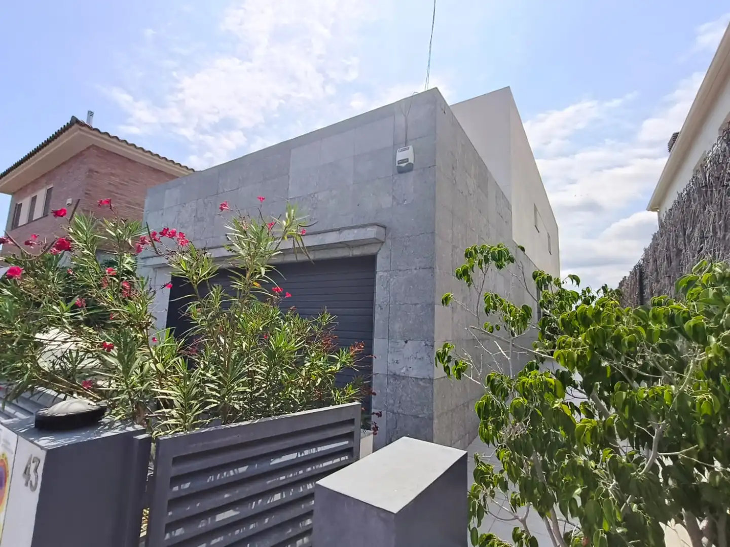 Vista exterior de Casa o chalet en venta en Pineda de Mar con Aire acondicionado, Calefacción y Jardín privado