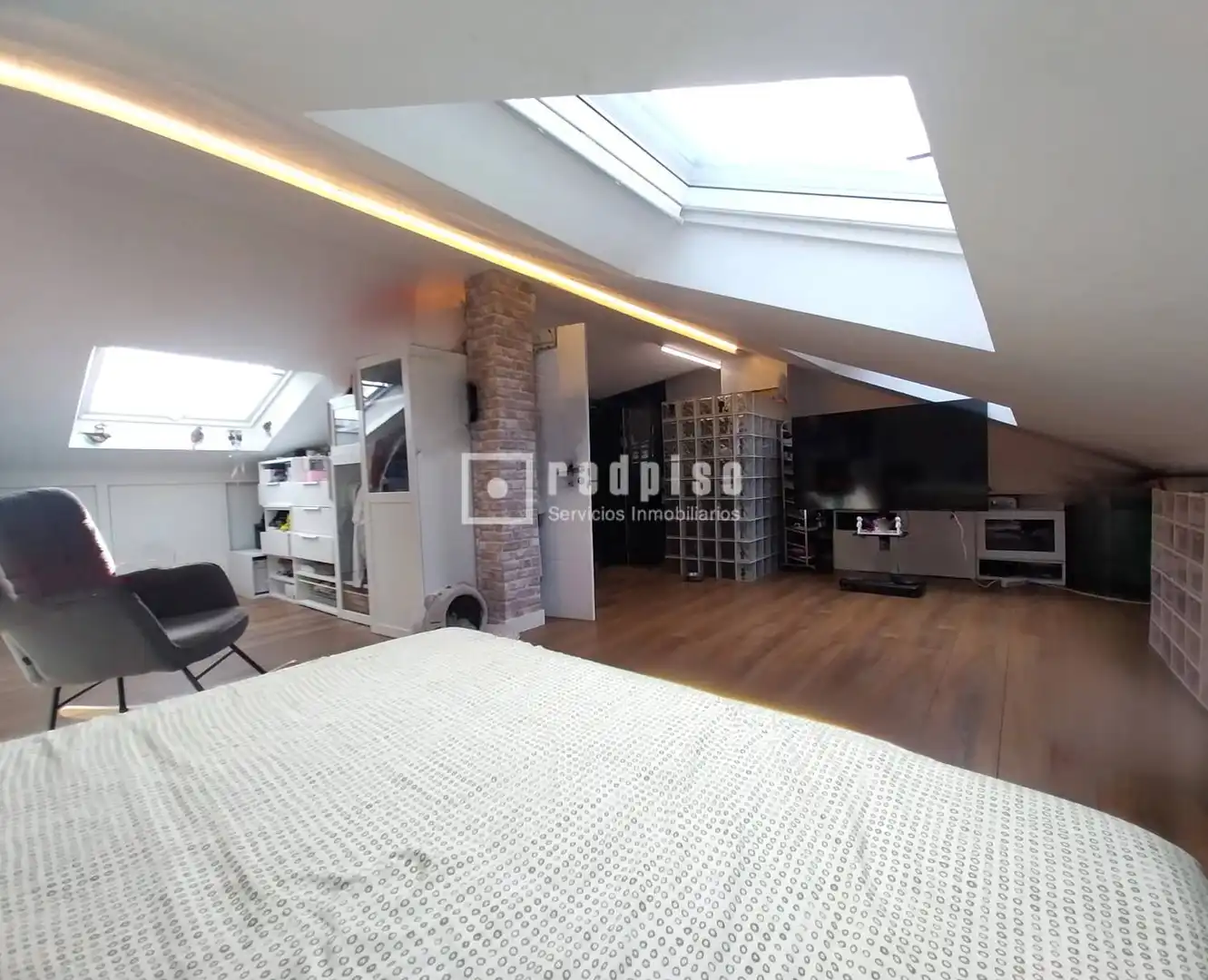 Habitación de Casa o chalet en venta en Rivas-Vaciamadrid con Aire acondicionado, Calefacción y Jardín privado