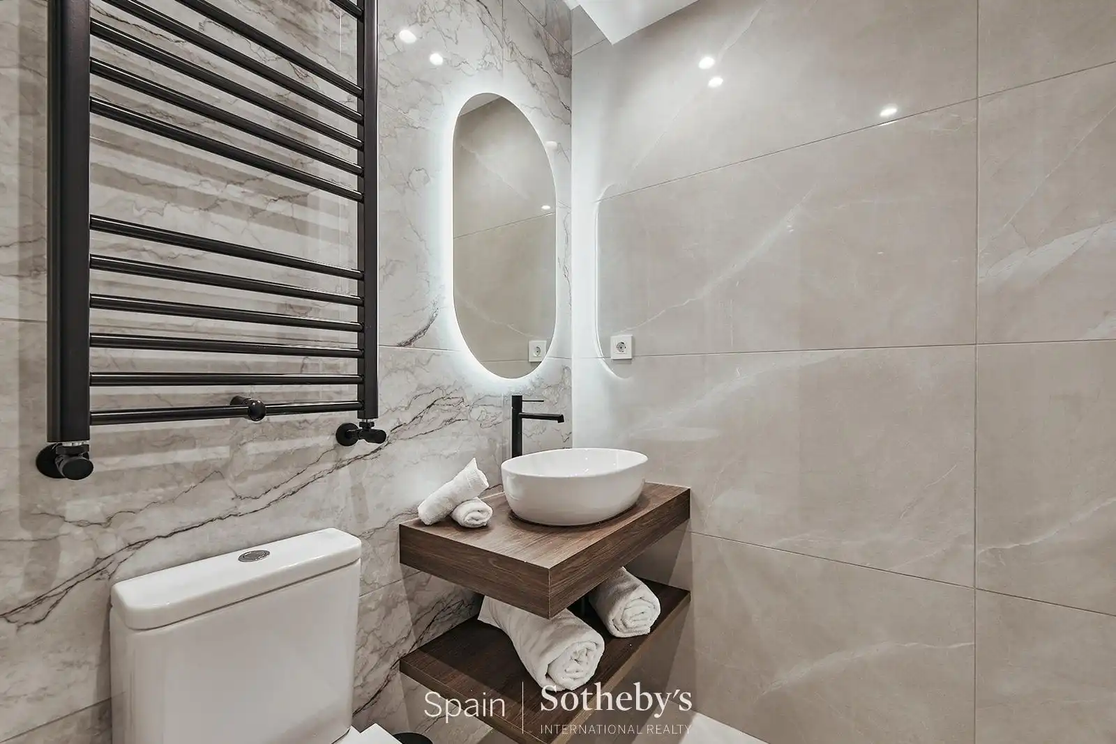 Bany de Apartament en venda en Madrid amb Aire condicionat i Calefacció