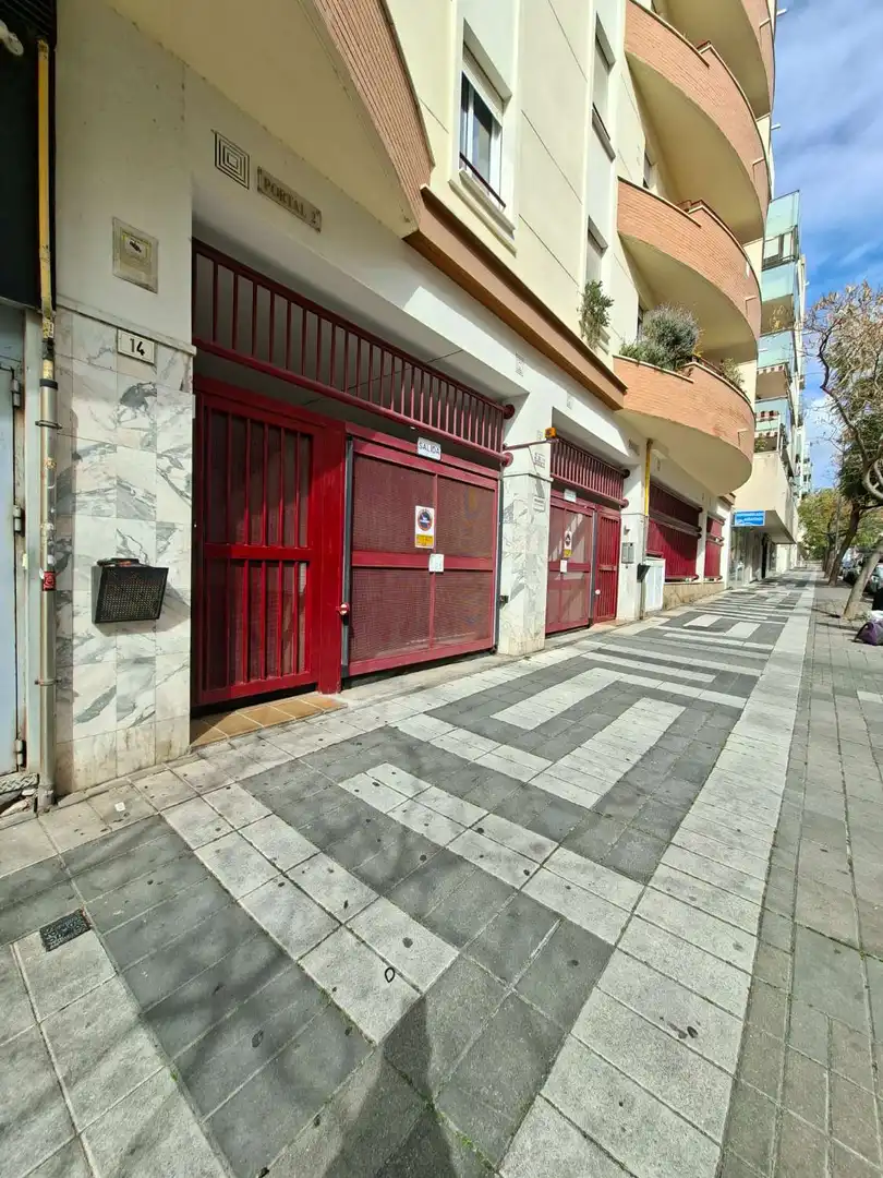 Vista exterior de Traster en venda en Málaga