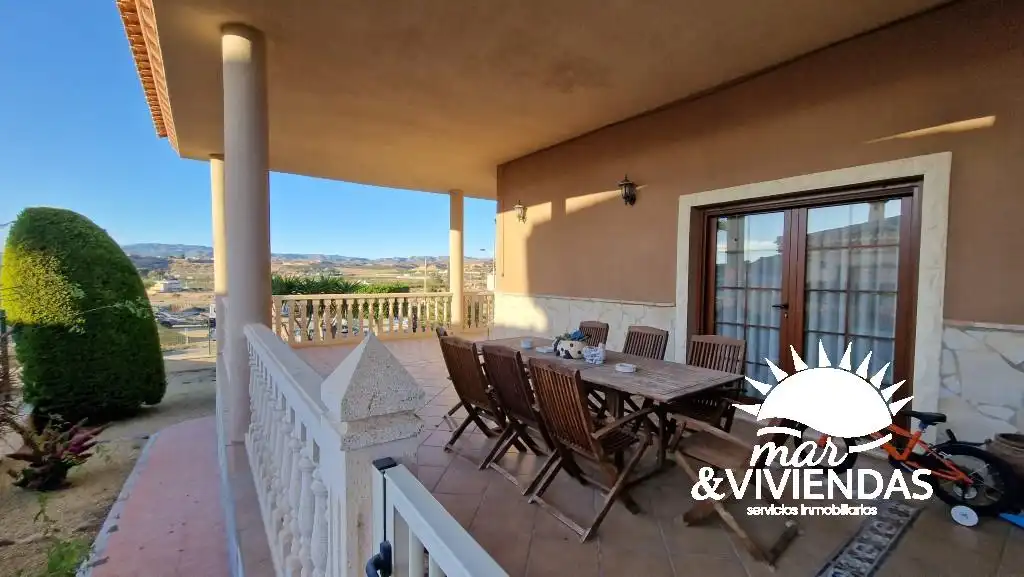 Villa mit Terrasse zum Verkauf in N-340a, imagen 4