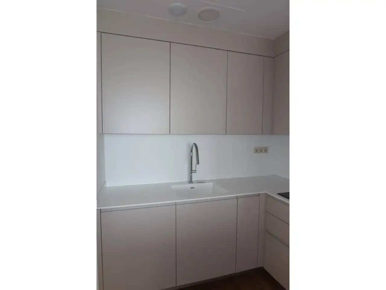 Küche von Wohnung zur Miete in Valencia mit Klimaanlage, Parkett und Balkon