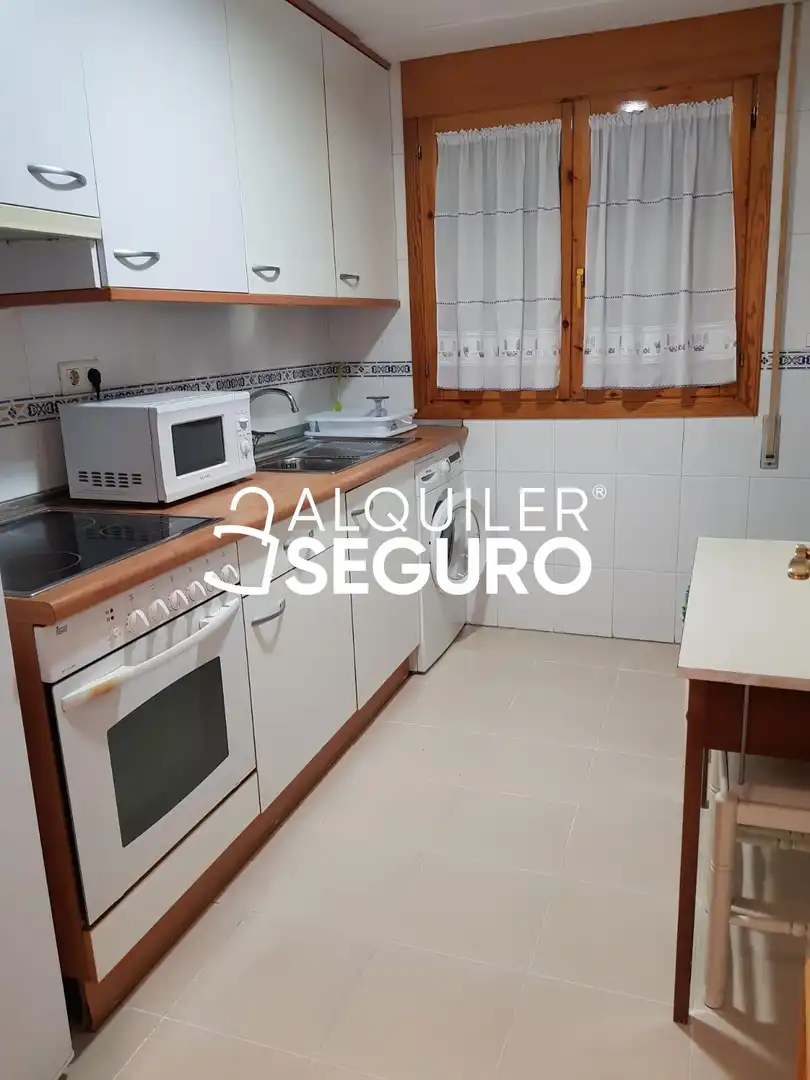 Flat for rent in Zaragoza, Zaragoza