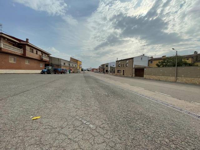 Terreno residencial en Venta en santa catalina en Longares