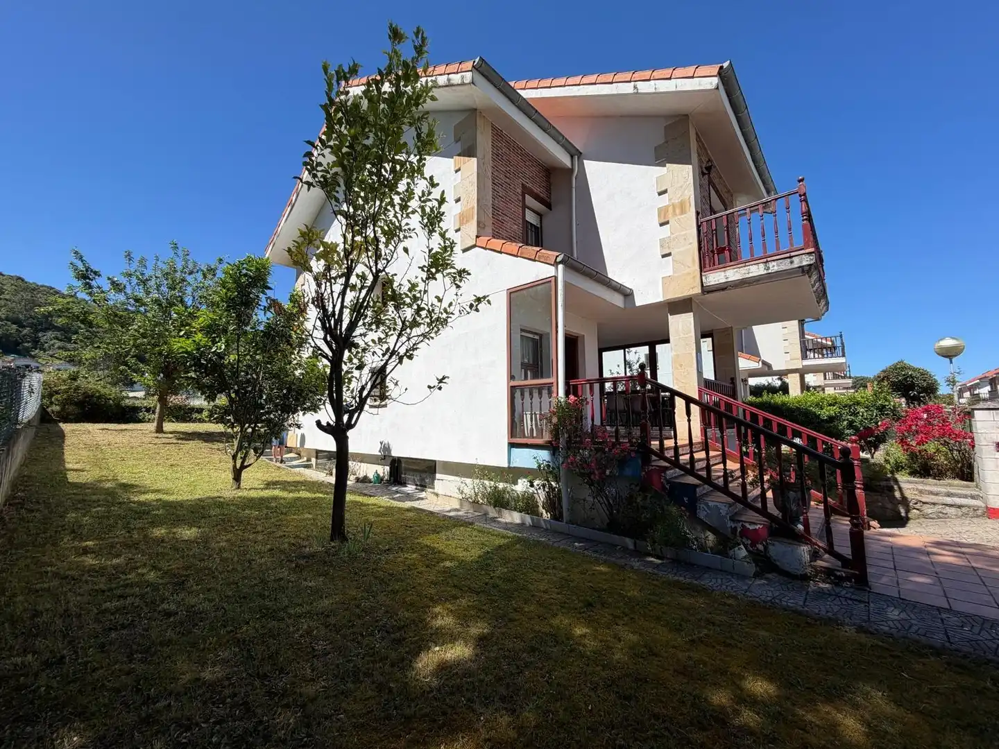 Exterior view of Houses for sale in Argoños   with Heating, Private garden and Terrace