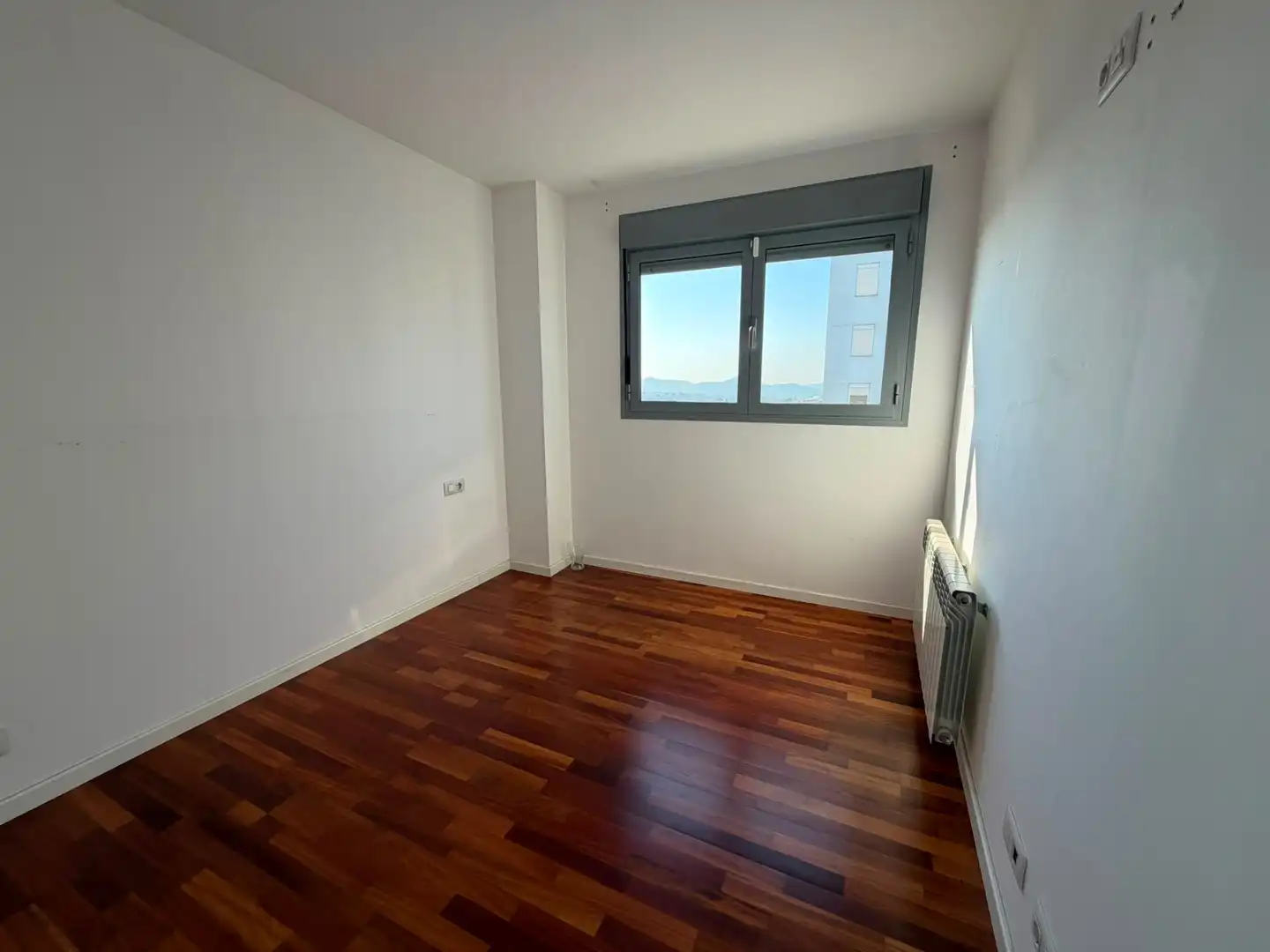 Habitación de Piso en venta en Barberà del Vallès con Aire acondicionado, Calefacción y Parquet