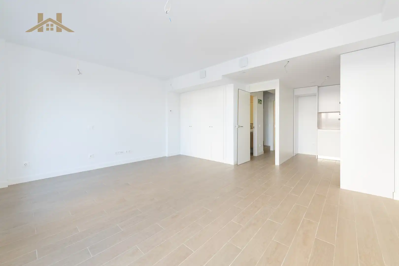 Flat with pool for sale in Avenida del Puente Cultural, imagen 4