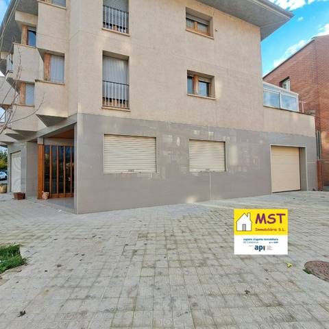 Local comercial en Alquiler en Avinguda Països Catalans en Gironella