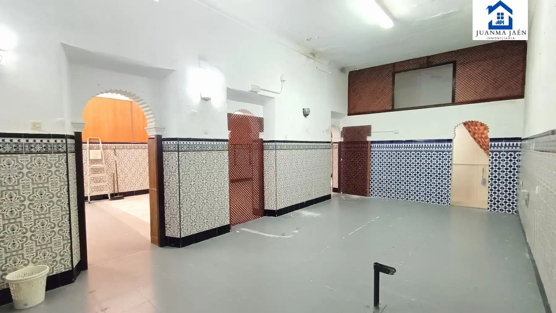Local comercial en alquiler en El Cristo - Cayetano Roldán, imagen 4