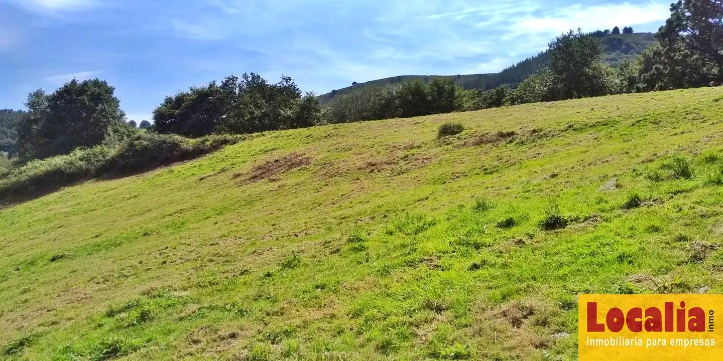 Residencial en venta en Corvera de Toranzo