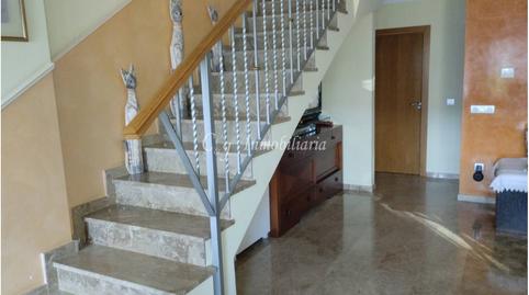 Foto 5 de Casa adosada en venda a Calle Juan Negrín, Nuevo Centro, Sagunto / Sagunt