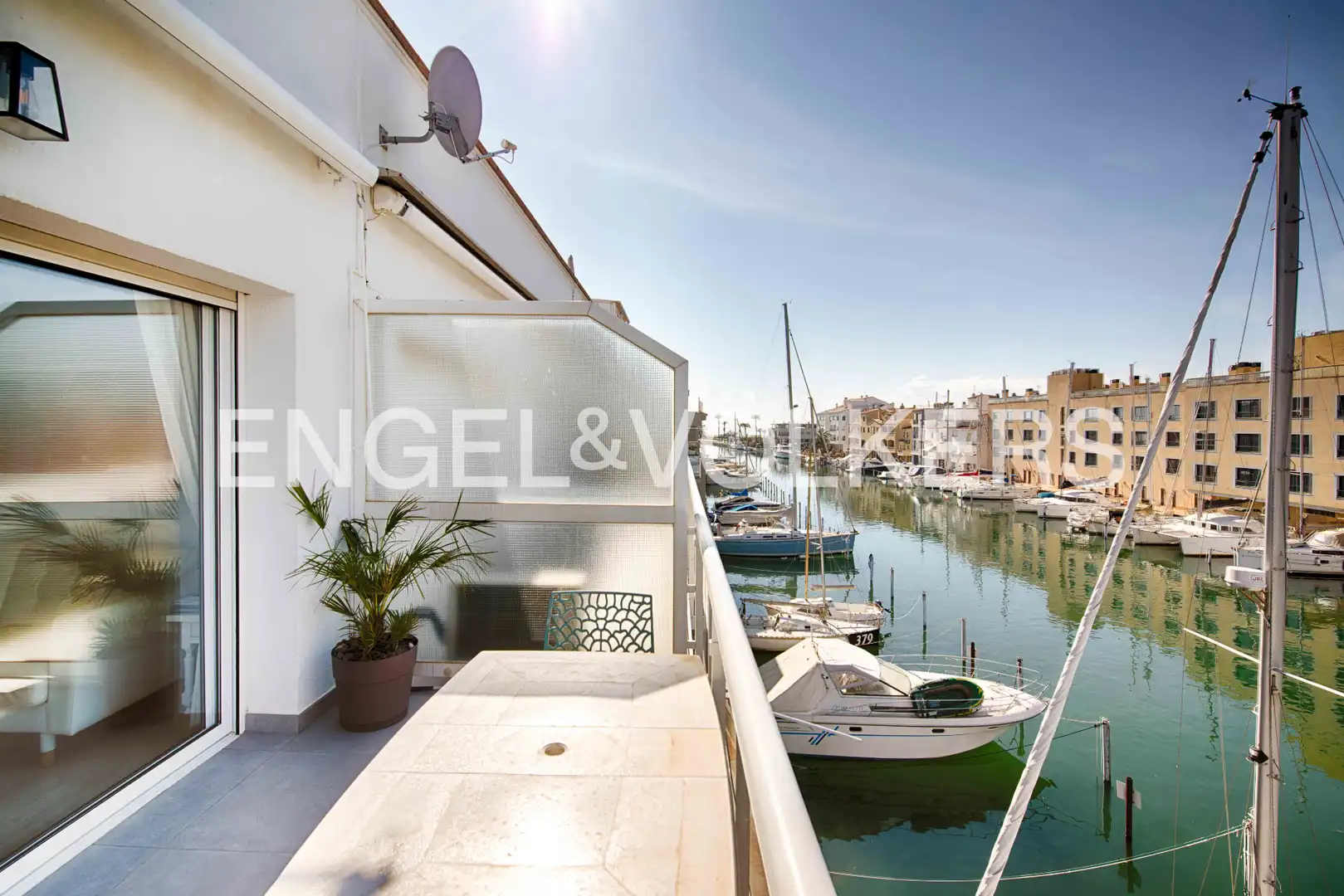 Penthouse with terrace for sale in Carrer Port Moxo, imagen 3