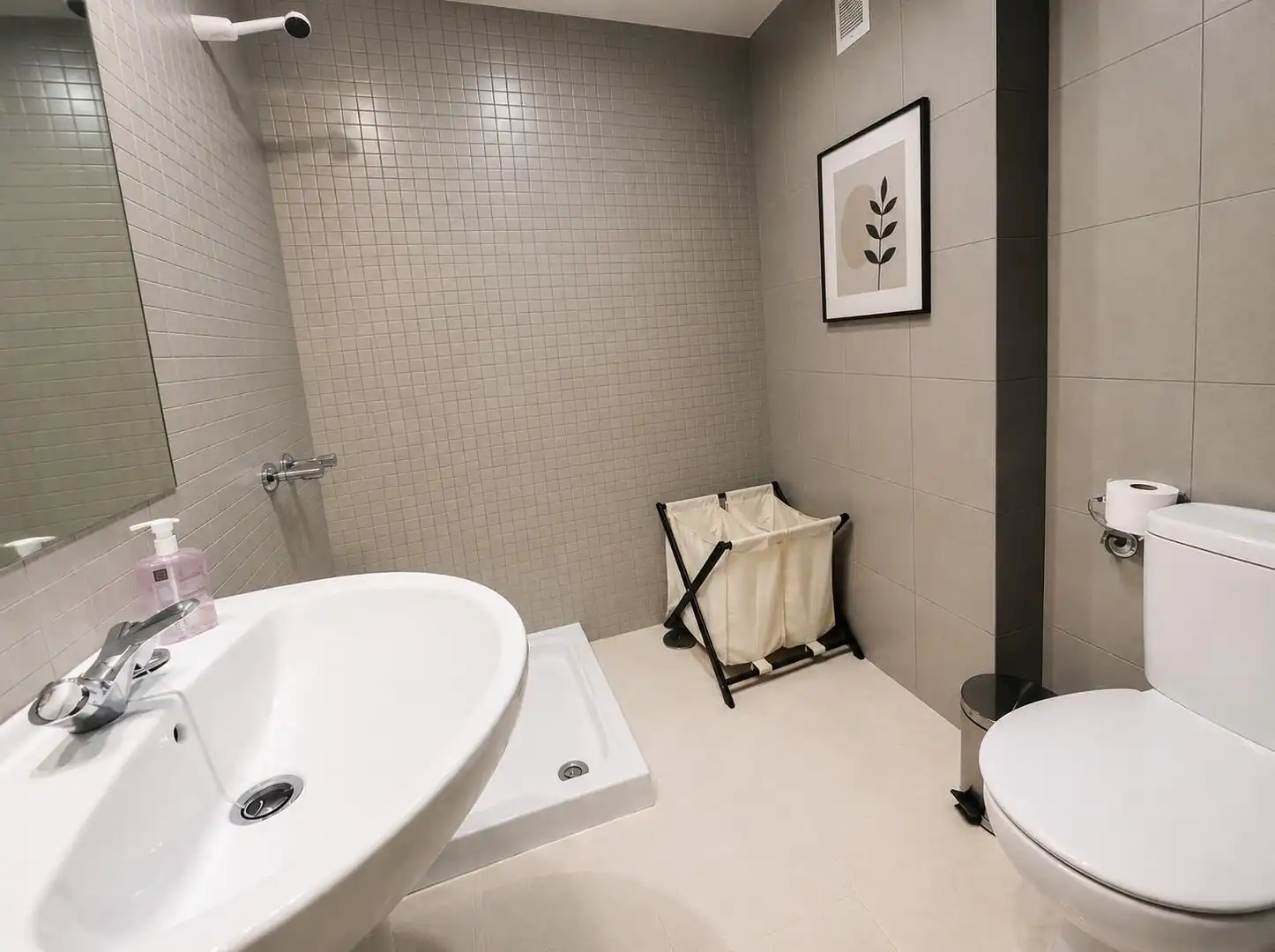 Baño de Piso de alquiler en Las Palmas de Gran Canaria con Amueblado