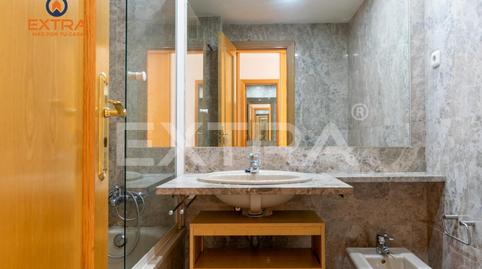 Foto 3 de Piso de alquiler en Calle María Tubau, Las Tablas,  Madrid Capital