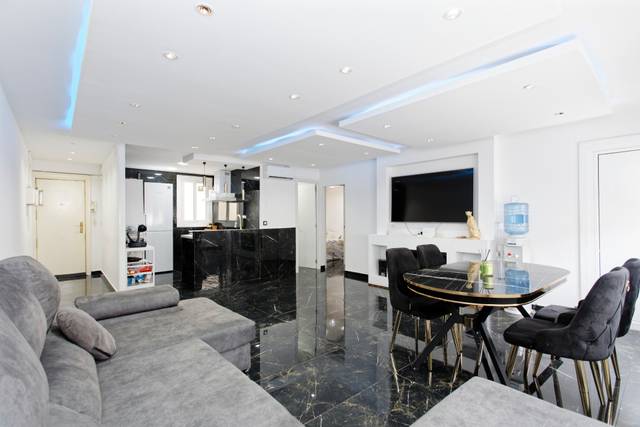 Piso en Venta en La Mina