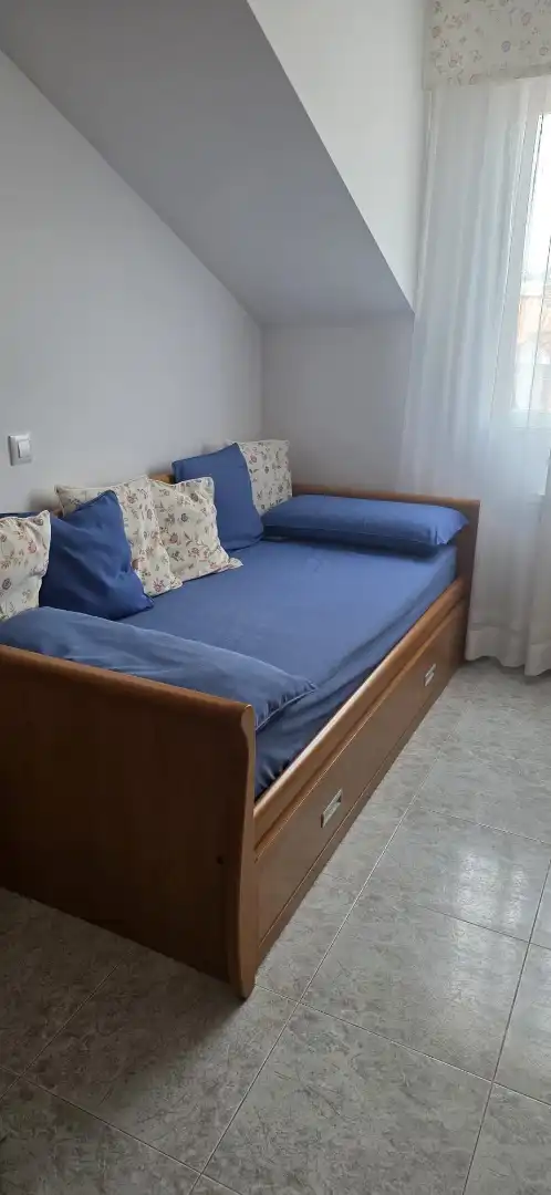 Habitación de Ático en venta en Meruelo con Calefacción, Amueblado y Horno
