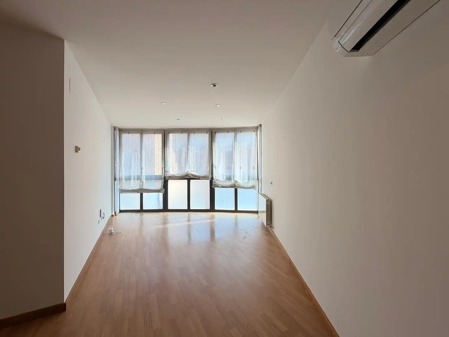 Sala de estar de Piso en venta en Girona con Calefacción