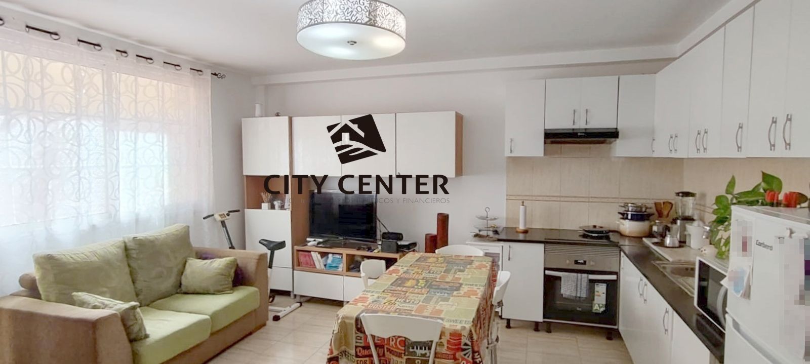 Sala d'estar de Apartament en venda en San Miguel de Abona amb Moblat