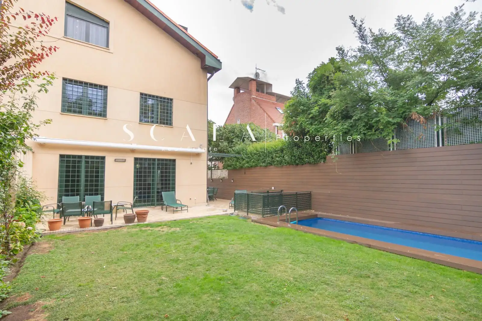 Houses for rent in SAXIFRAGA, Castilla