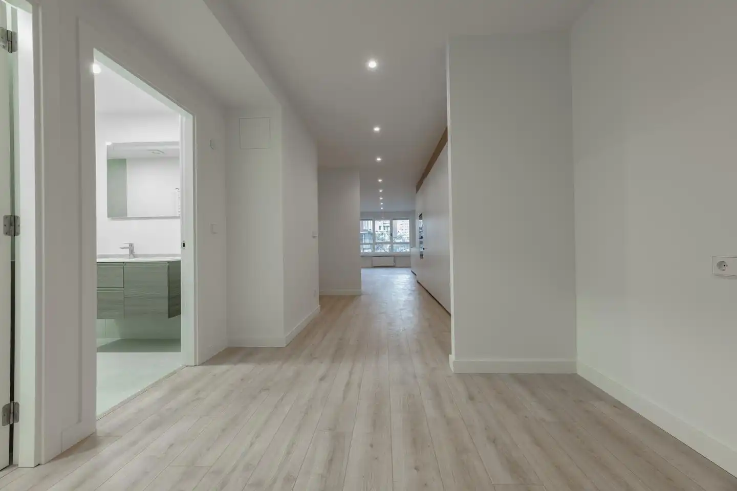 Flat for sale in A Coruña Capital 
