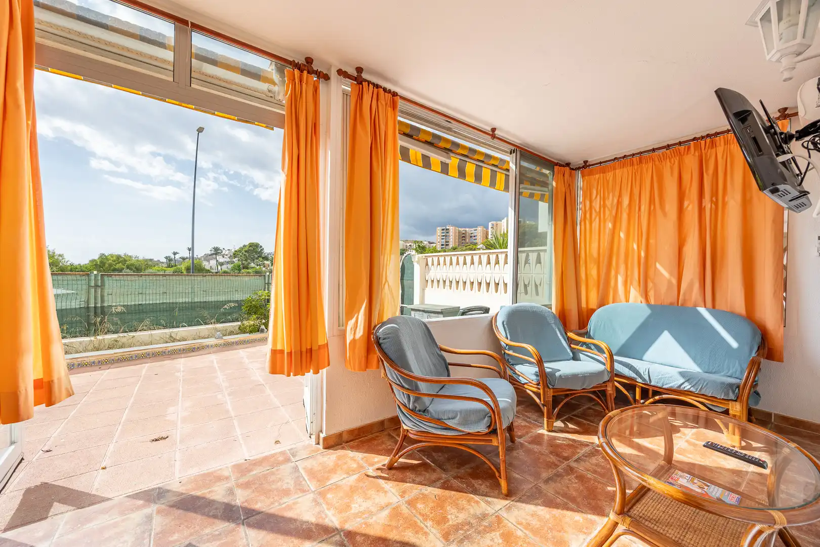Habitación de Apartamento en venta en Villajoyosa / La Vila Joiosa con Piscina, Amueblado y Piscina comunitaria