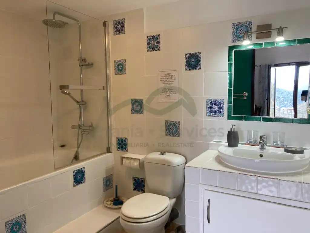 Baño de Casa o chalet en venta en Benalauría