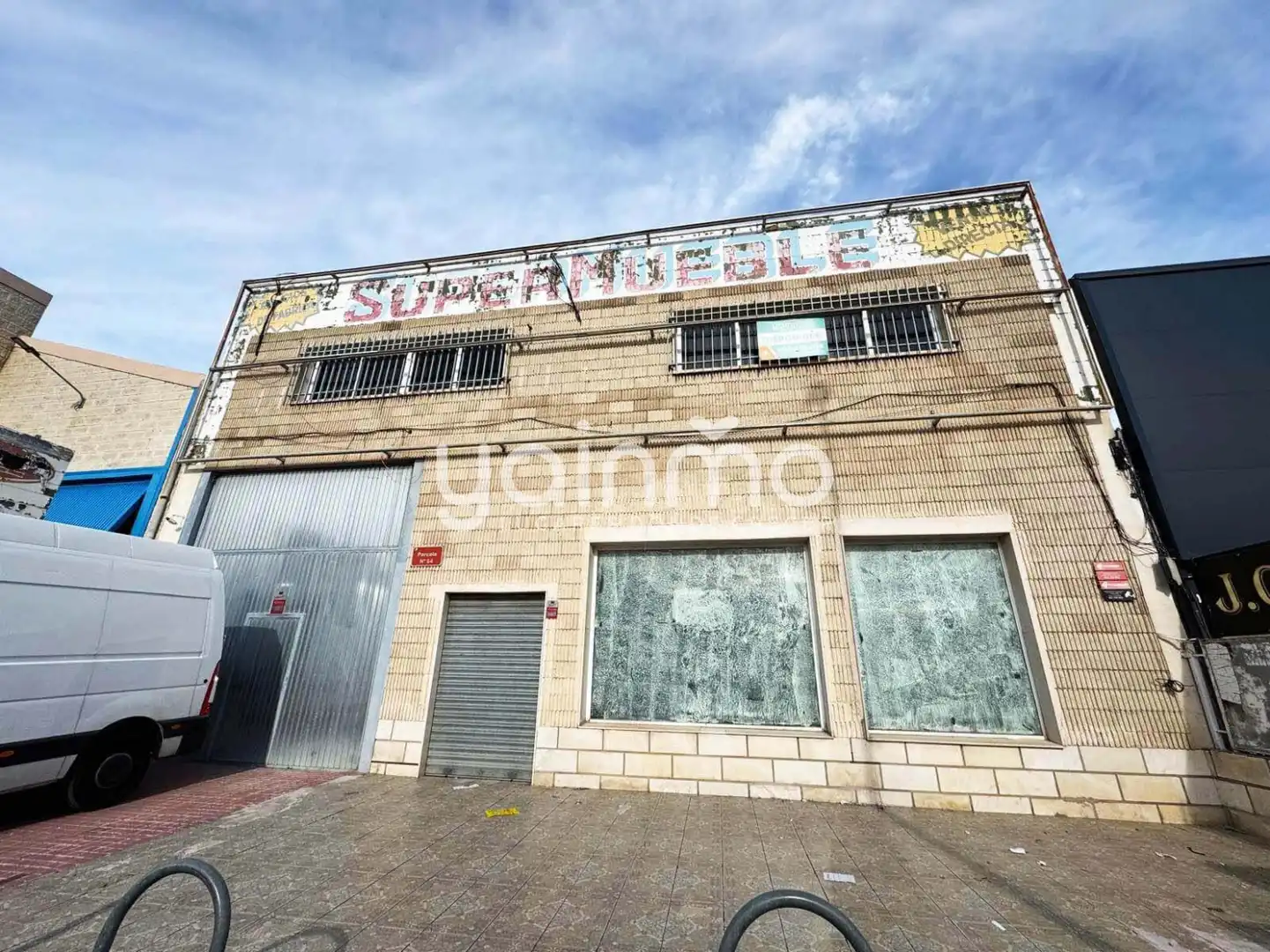 Industrial building for sale in Jaén - CL ESPELUY