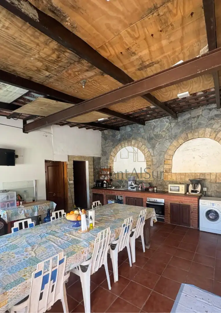 Finca rústica en venta en Sanlúcar de Barrameda con Jardín privado, Piscina y Amueblado