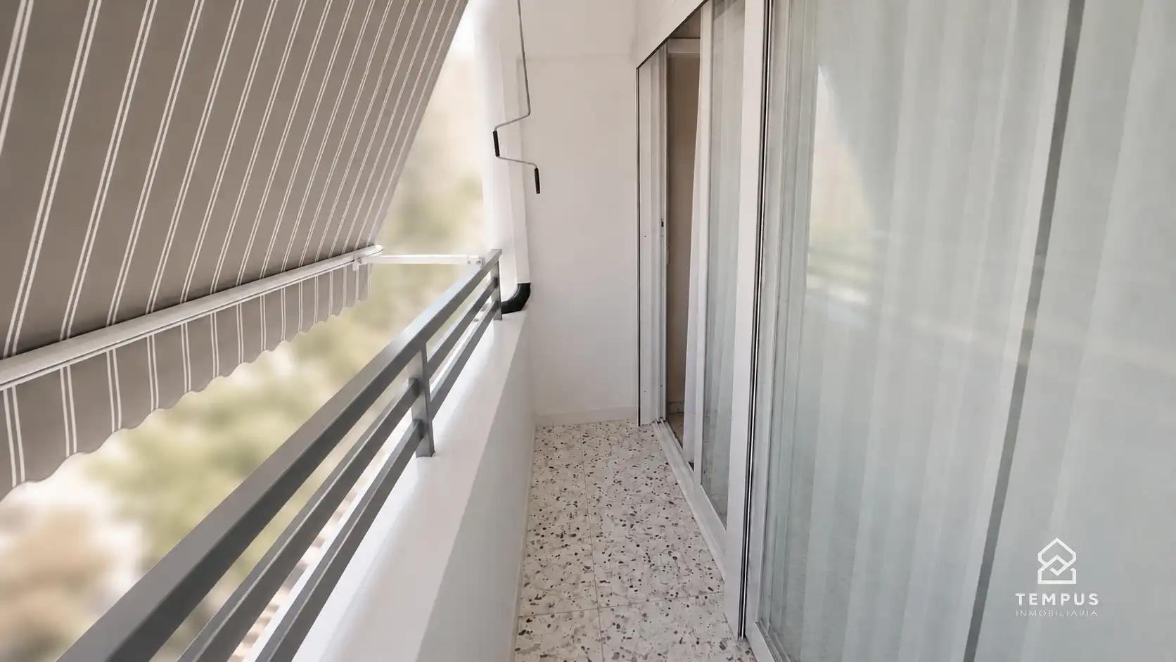 Balcony of Flat for sale in Córdoba  with Air Conditioner, Terrace and Furnished