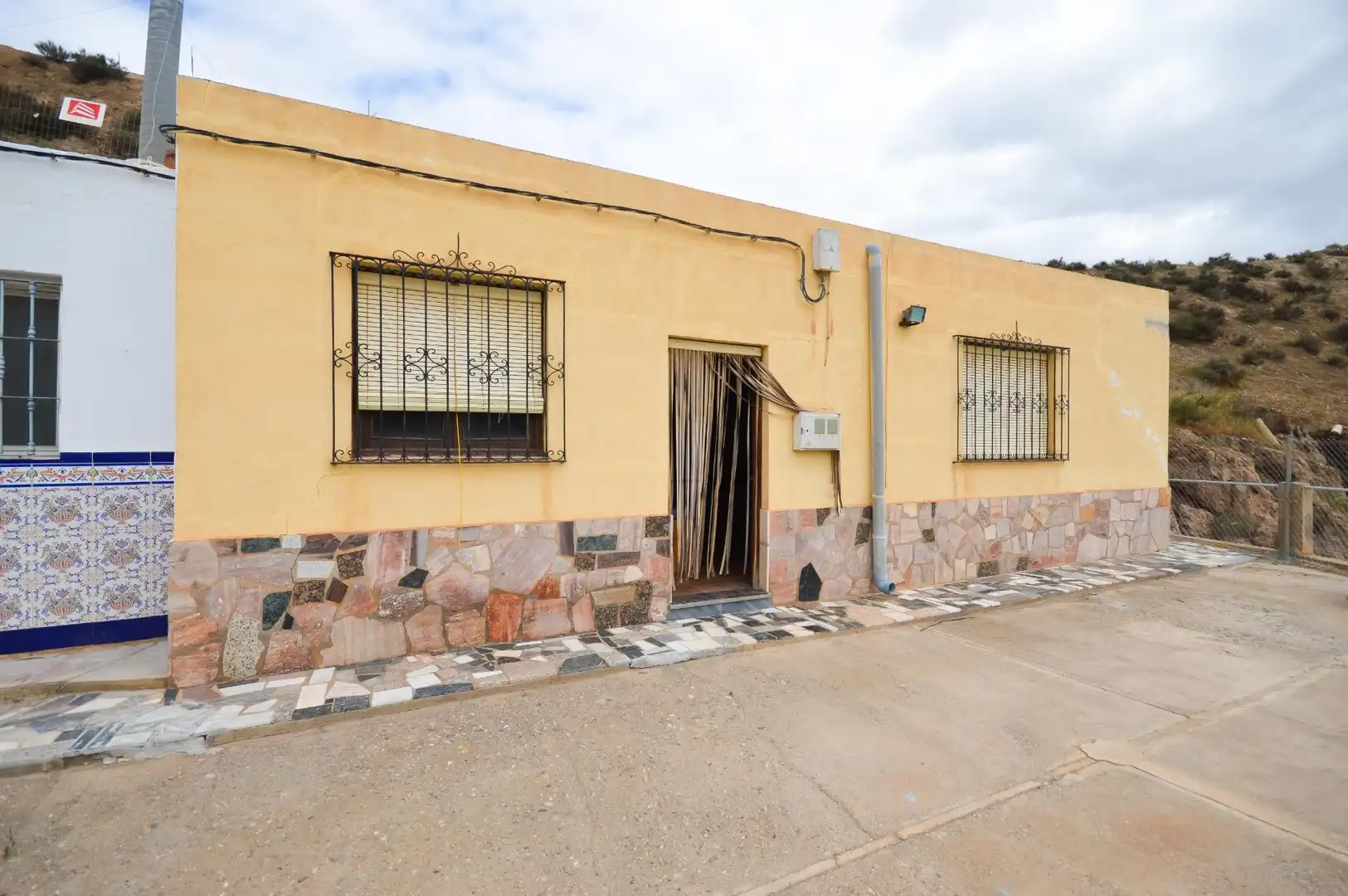 Exterior view of Country homes for sale in Gádor  with Private garden, Terrace and Swimming Pool