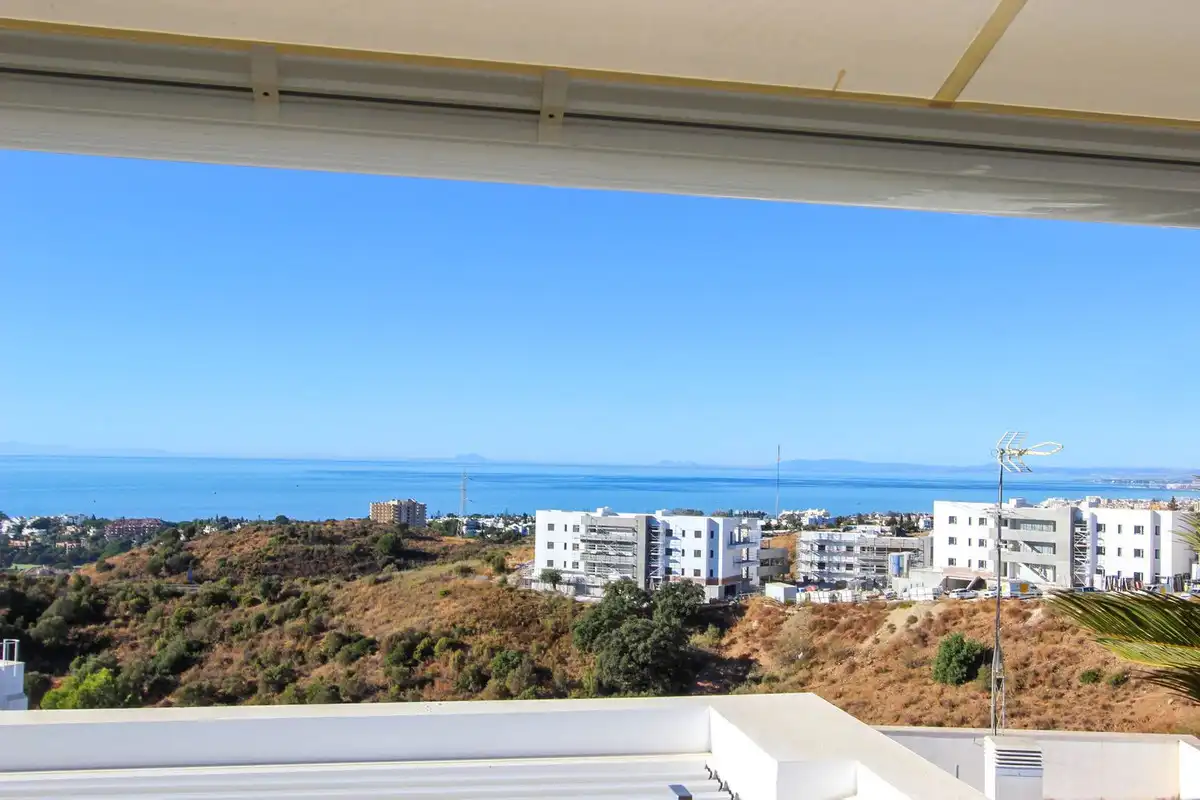 Dúplex amb piscina en venda a Río Real - Los Monteros, imagen 3