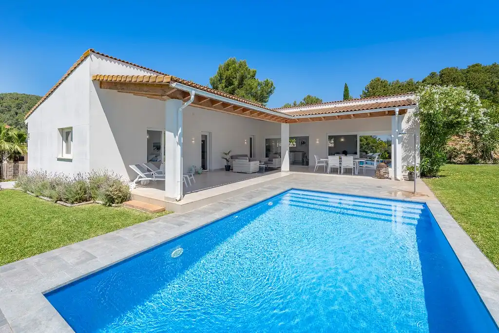 Chalet con piscina en venta en Pollença Poble
