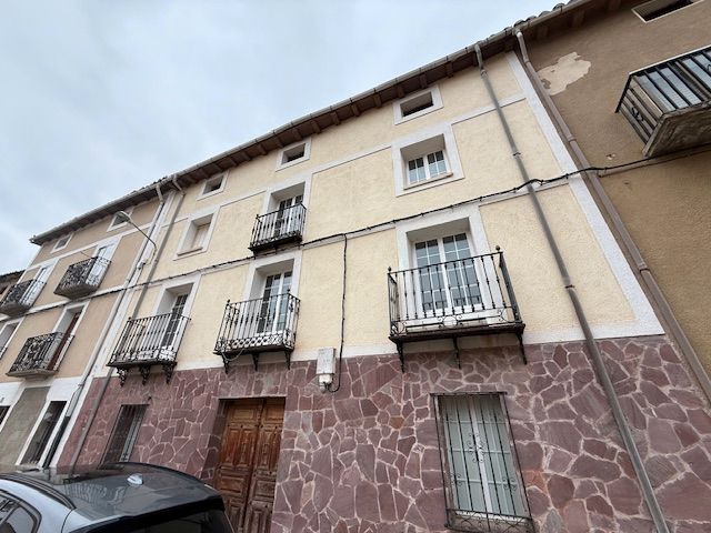 Vista exterior de Pis en venda en Pradoluengo