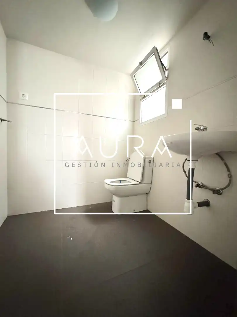 Baño de Oficina en venta en Huelva