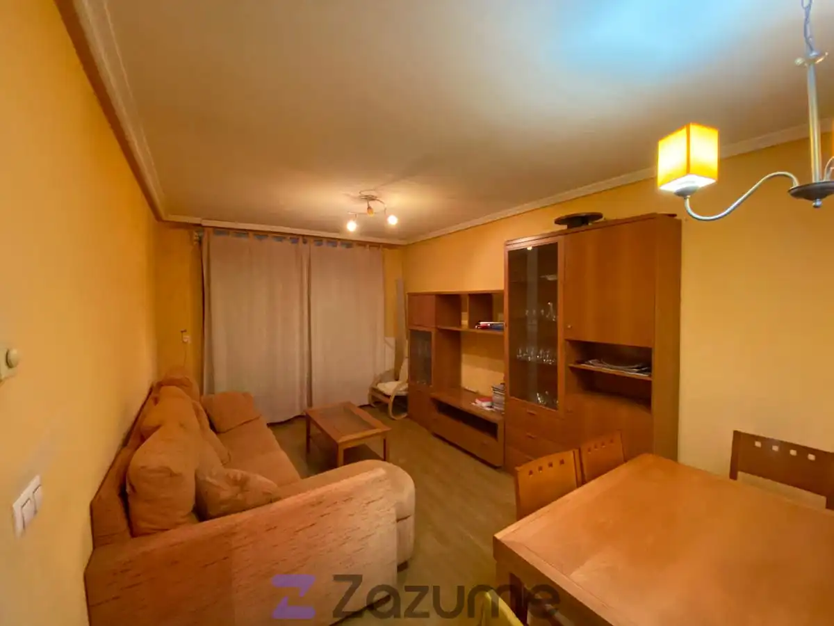 Sala de estar de Piso de alquiler en Salamanca con Calefacción, Jardín privado y Parquet