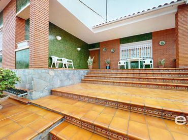 House for sale in La Roureda