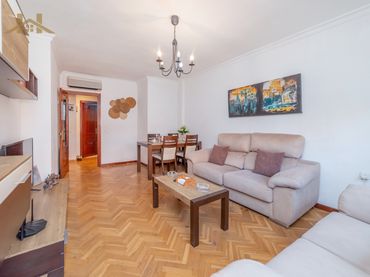 Appartamento con balcone in vendita a Calle de Sol 1