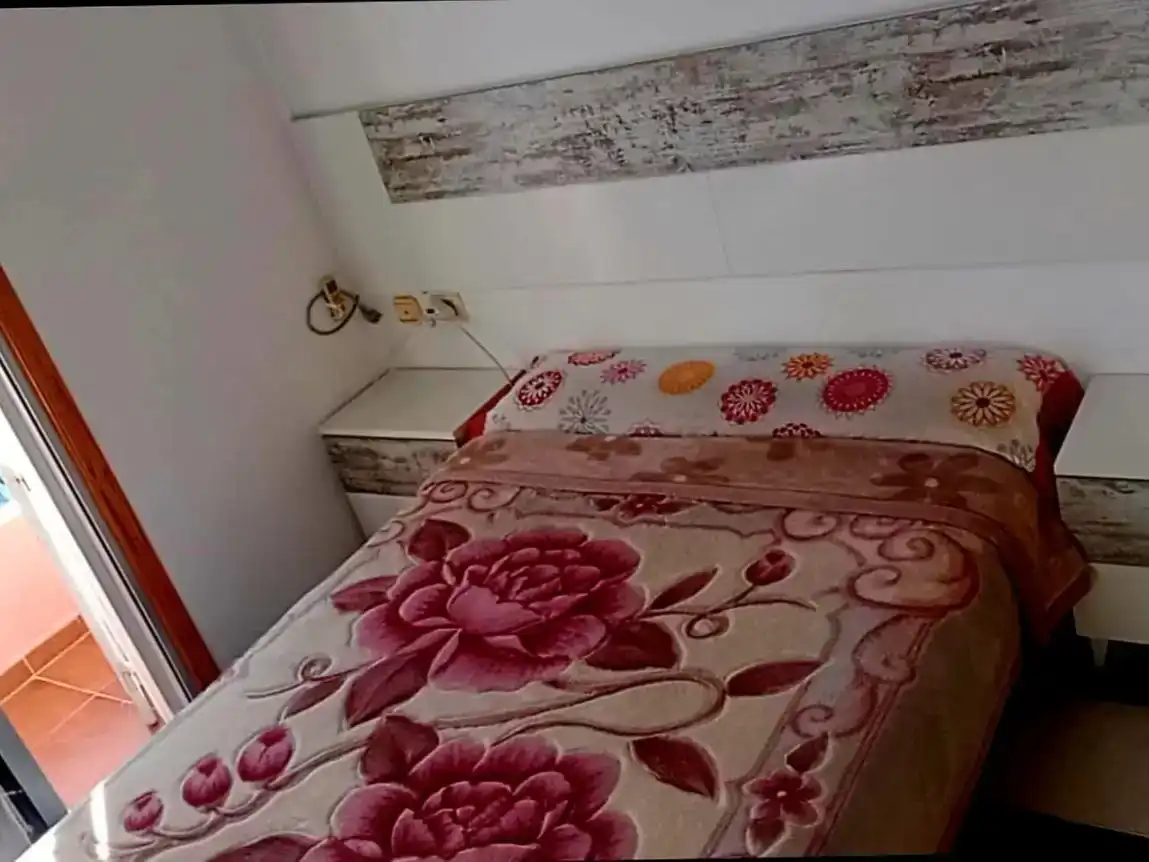 Habitación de Casa adosada en venta en Melilla con Aire acondicionado, Amueblado y Balcón