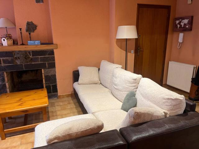 Apartamento en Alquiler en Carrer Núria, 22c en Puigcerdà