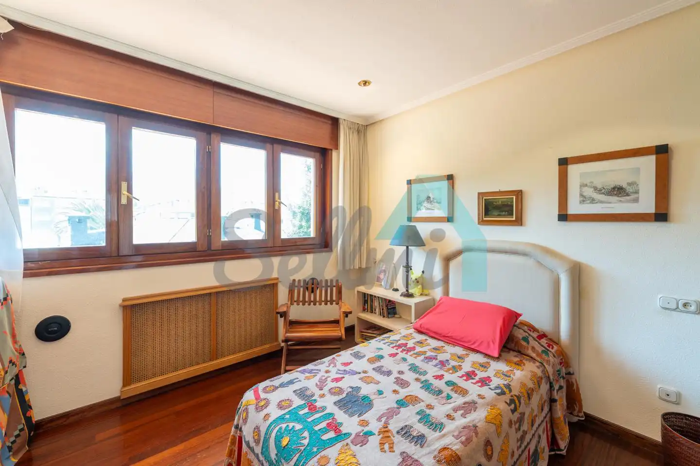 Bedroom of Detached homes for sale in Llanes  with Heating, Private garden and Parquet flooring