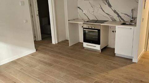 Foto 2 de Piso en venta en Calle Sierra de Arla, Casco Histórico de Vallecas, Madrid