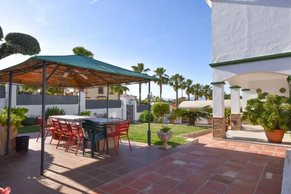 Terraza de Casa o chalet en venta en Alhaurín de la Torre con Aire acondicionado y Piscina