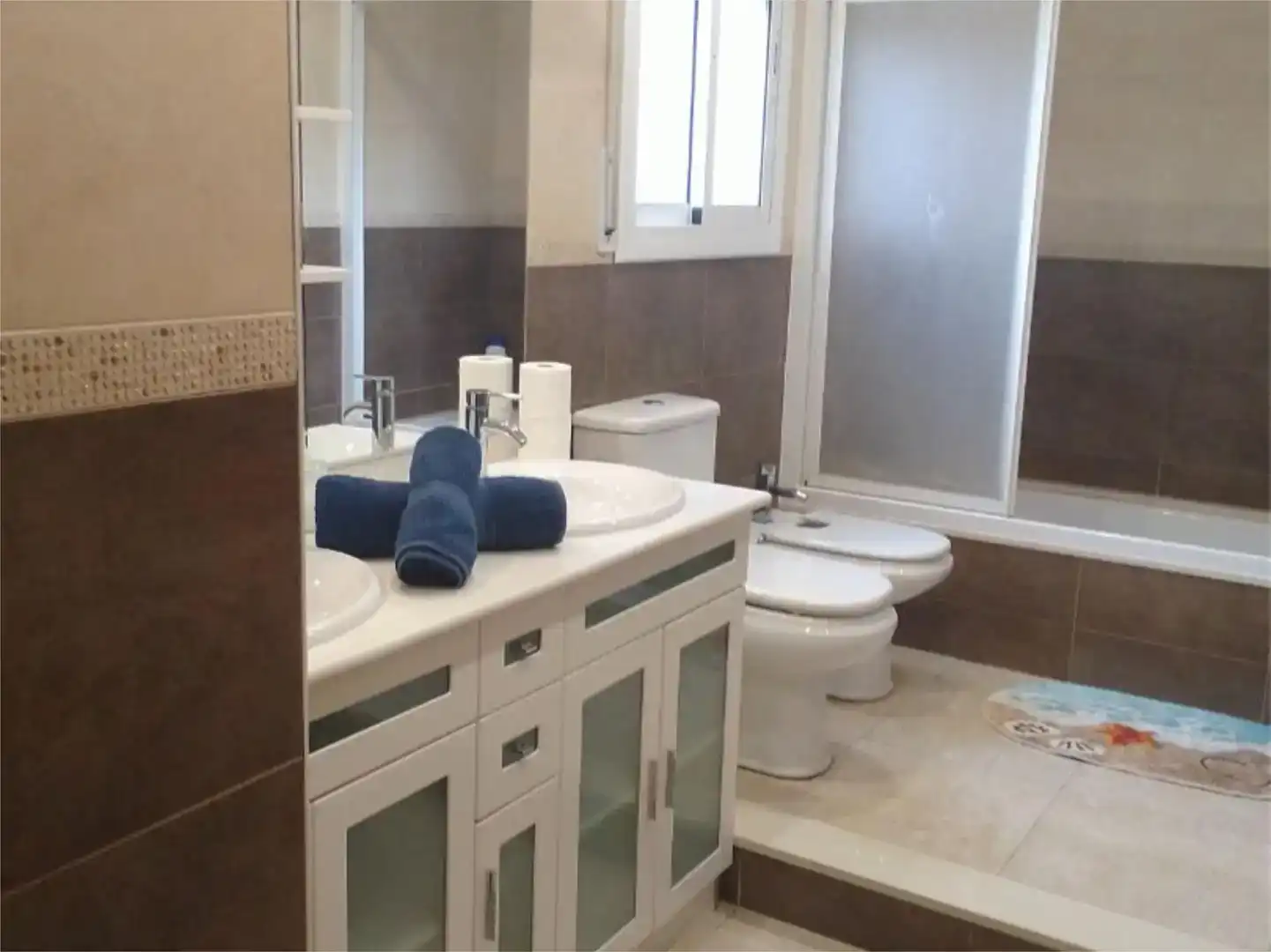 Bany de Casa o xalet en venda en Calafell amb Aire condicionat, Piscina i Balcó