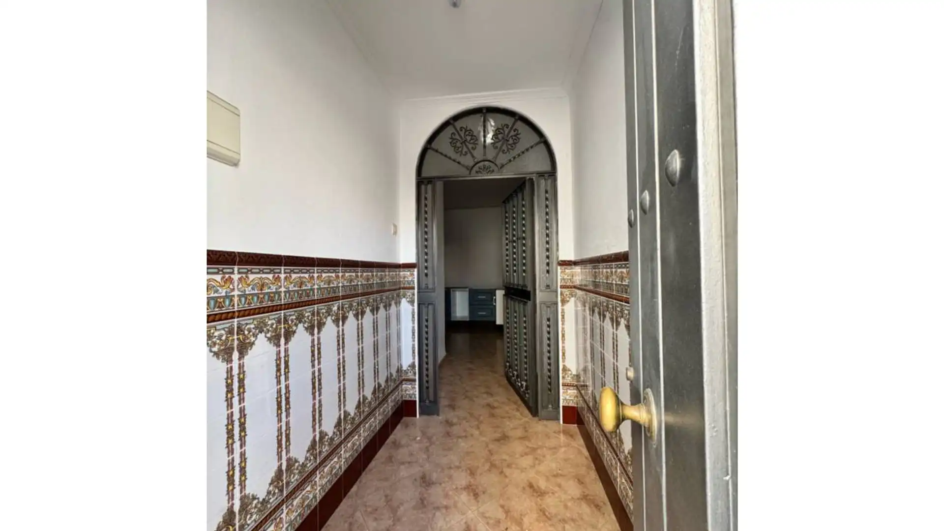 Houses for sale in Morón de la Frontera  with Air Conditioner and Terrace