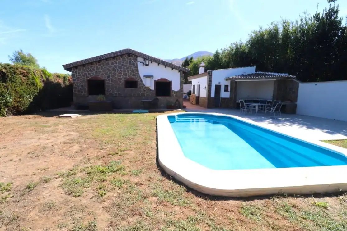 Jardín de Casa o chalet de alquiler en Alhaurín El Grande con Aire acondicionado, Jardín privado y Piscina