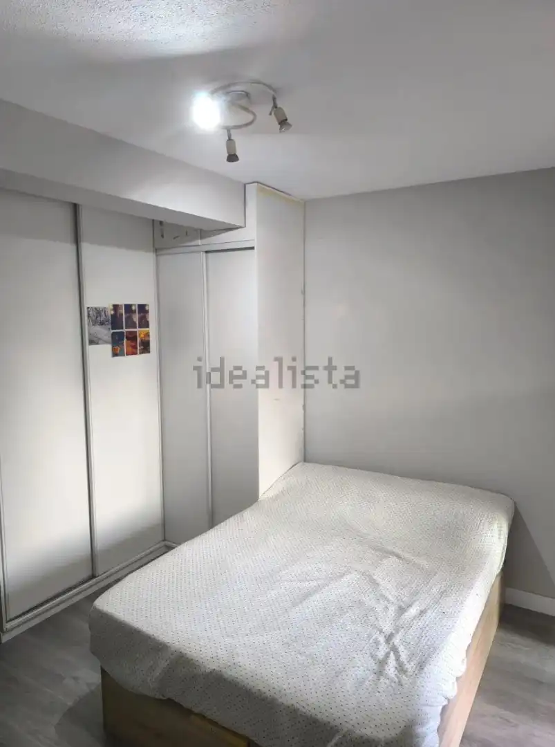 Habitación de Piso en venta en Valencia con Aire acondicionado, Amueblado y Horno