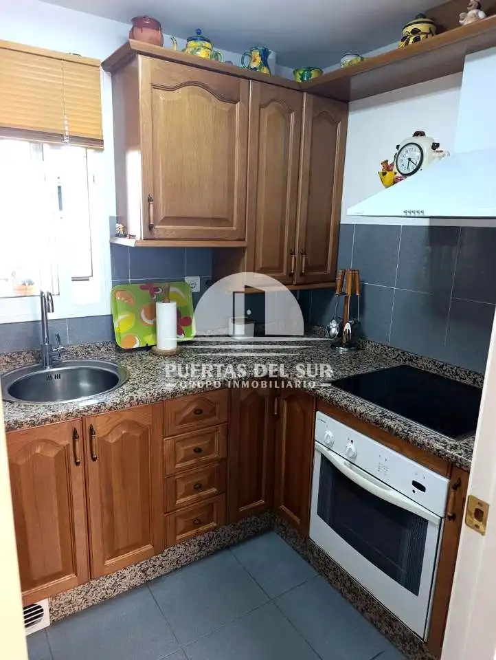 Appartamento con piscina in vendita a Avenida de Los Corrales, imagen 5